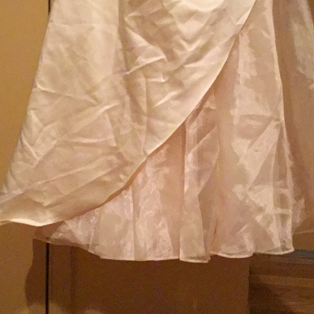 Prom dress - Picture 2 of 3